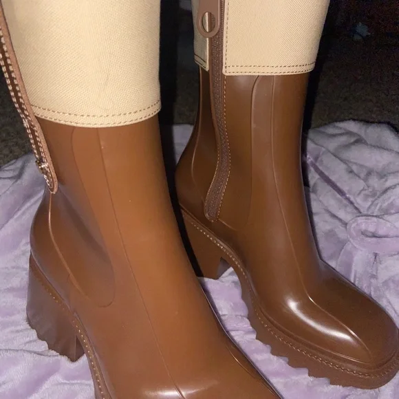 Chloé Brown Tall Rain Boots - Picture 7 of 11